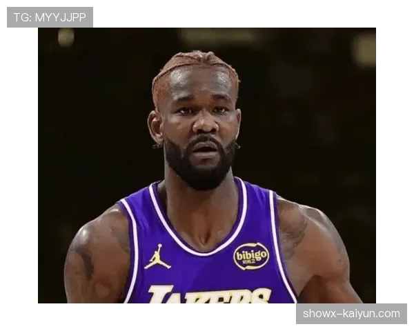 ESPN战术板：预测湖人最后时刻可能使用的“Horns Spain”底线球变种